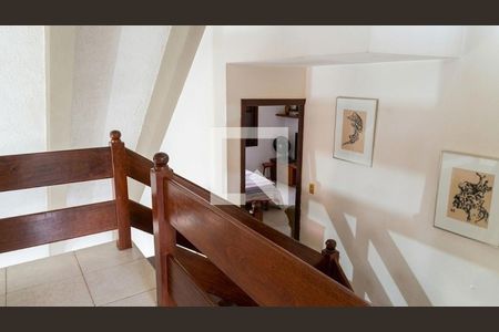 Sala de casa à venda com 5 quartos, 400m² em Vila Lageado, São Paulo