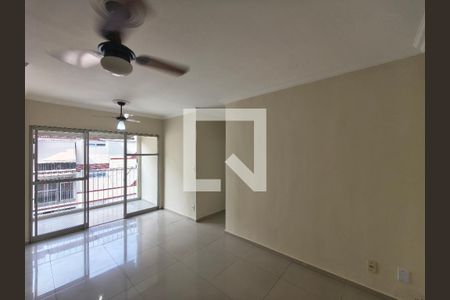 Apartamento para alugar com 2 quartos, 55m² em Taquara, Rio de Janeiro