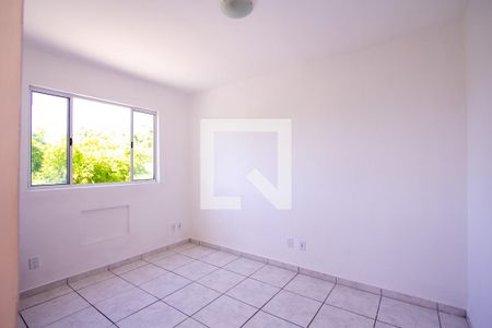 Quarto 1 de apartamento para alugar com 2 quartos, 76m² em Tribobó, São Gonçalo