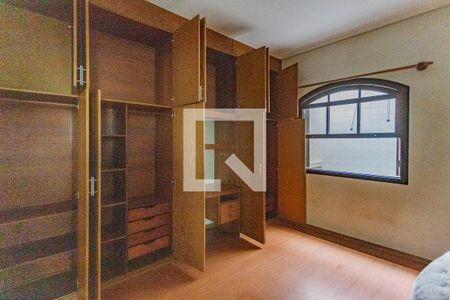 Quarto 2 de casa à venda com 4 quartos, 234m² em Vila Brasilio Machado, São Paulo