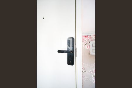 Fechadura eletrônica de apartamento para alugar com 2 quartos, 42m² em Tatuapé, São Paulo