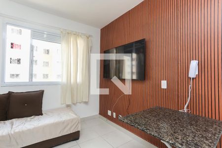Sala / Cozinha  de apartamento para alugar com 2 quartos, 33m² em Itaquera, São Paulo