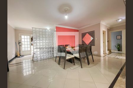 Sala de Jantar de casa à venda com 4 quartos, 351m² em Km 18, Osasco