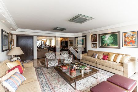 Sala de apartamento à venda com 4 quartos, 255m² em Vila Buarque, São Paulo