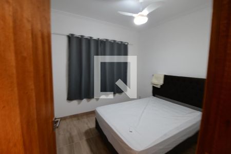 Quarto 1 de casa para alugar com 4 quartos, 1000m² em Recanto dos Dourados, Campinas