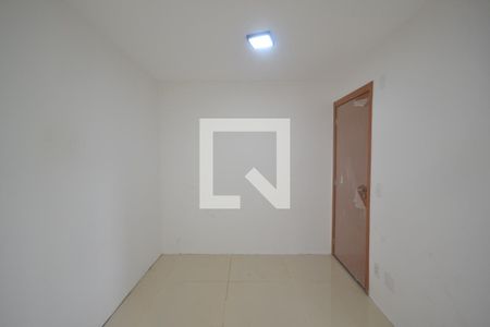 Sala de apartamento para alugar com 2 quartos, 38m² em Jardim Alvorada, Nova Iguaçu