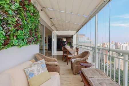 Varanda da Sala de apartamento à venda com 4 quartos, 282m² em Jardim Monte Kemel, São Paulo