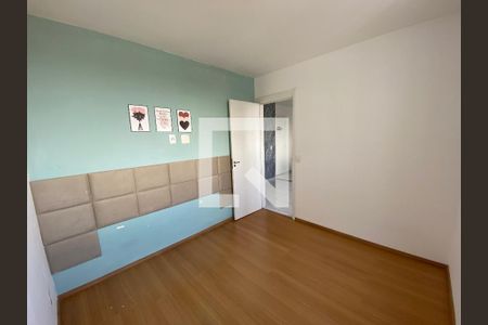 Quarto 1 de apartamento para alugar com 2 quartos, 38m² em Parque Maria Helena, São Paulo