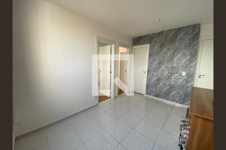 Sala de apartamento para alugar com 2 quartos, 38m² em Parque Maria Helena, São Paulo