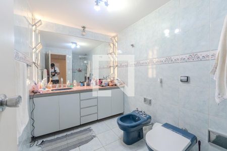 Banheiro de apartamento à venda com 3 quartos, 100m² em Jardim Paulista, São Paulo