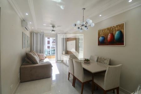 Sala de apartamento para alugar com 2 quartos, 83m² em Jardim Praiano, Guarujá