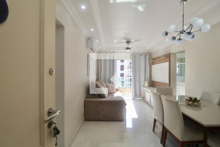 Sala de apartamento para alugar com 2 quartos, 83m² em Jardim Praiano, Guarujá
