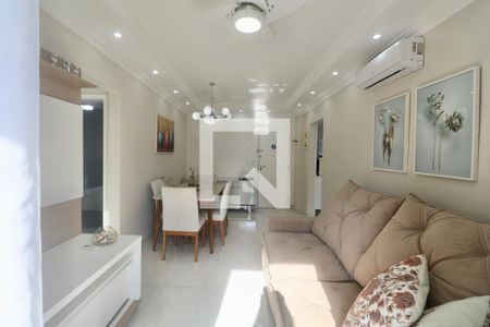 Sala de apartamento para alugar com 2 quartos, 83m² em Jardim Praiano, Guarujá