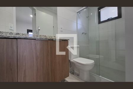 Banheiro Quarto 1 suite  de apartamento para alugar com 2 quartos, 56m² em Parque das Nações, Santo André