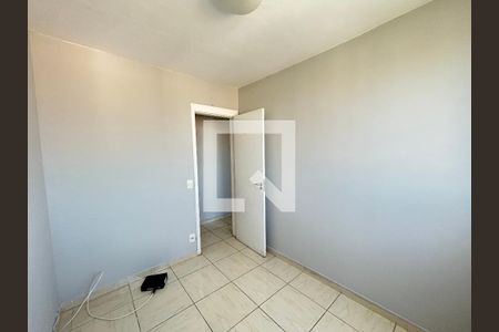 Quarto 1 de apartamento para alugar com 2 quartos, 45m² em Pavuna, Nilópolis