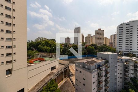 Vista do Quarto de apartamento à venda com 2 quartos, 60m² em Alto da Lapa, São Paulo