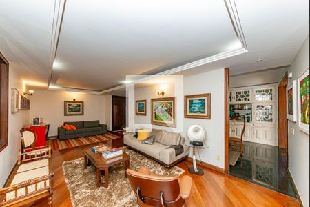 Sala 1 de casa à venda com 4 quartos, 414m² em Santa Lúcia, Belo Horizonte