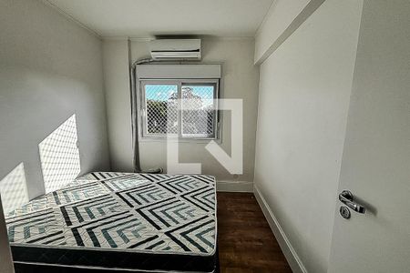 Quarto 2 de apartamento para alugar com 3 quartos, 72m² em Glória, Porto Alegre