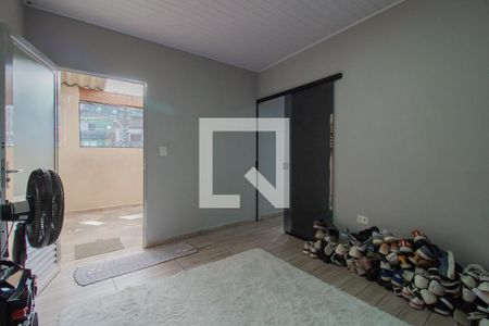 Quarto 2 de casa para alugar com 2 quartos, 100m² em Jardim Itapeva, Mauá