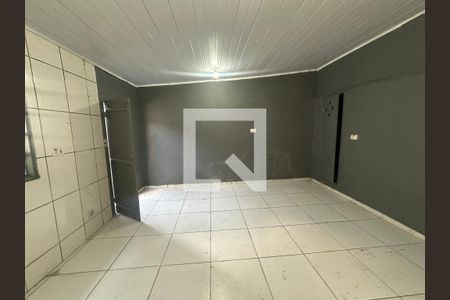 Sala/Quarto de casa para alugar com 1 quarto, 35m² em Vila Engenho Novo, Barueri