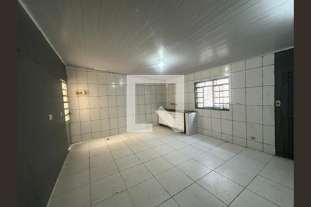 Sala/Quarto de casa para alugar com 1 quarto, 35m² em Vila Engenho Novo, Barueri