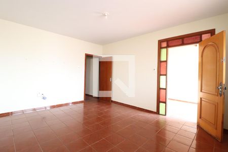 Sala de casa para alugar com 3 quartos, 177m² em Santa Mônica, Uberlândia