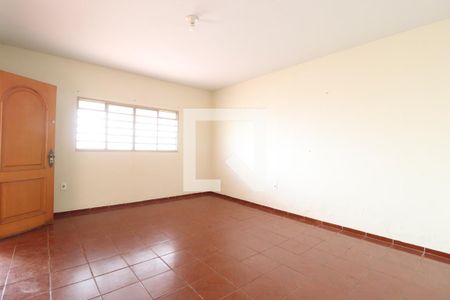 Sala de casa para alugar com 3 quartos, 177m² em Santa Mônica, Uberlândia