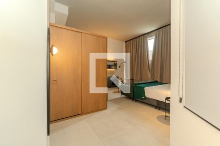 Studio de kitnet/studio para alugar com 1 quarto, 42m² em República, São Paulo