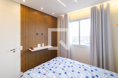 Quarto 1 de apartamento para alugar com 2 quartos, 41m² em Vila Sul Americana, Carapicuíba