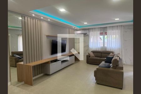 Casa para alugar com 4 quartos, 200m² em Lagoa Pequena, Florianópolis