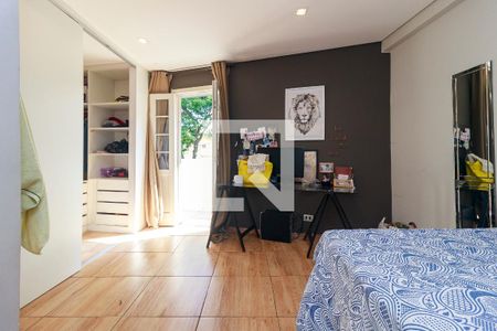 Suíte de casa para alugar com 2 quartos, 225m² em Jardim do Colegio, São Paulo