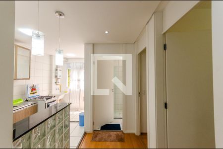 Corredor de apartamento para alugar com 2 quartos, 45m² em Vila Nova Parada, São Paulo