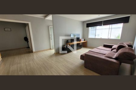 Sala de casa para alugar com 4 quartos, 201m² em Vl Recreio, Betim