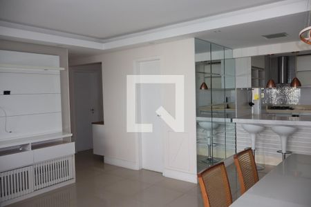 Sala  de apartamento à venda com 3 quartos, 96m² em Vila Augusta, Guarulhos