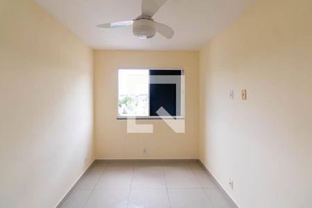 Quarto 1 de apartamento para alugar com 2 quartos, 75m² em Campo Grande, Rio de Janeiro