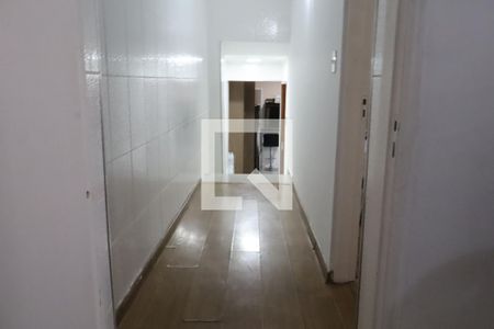 Corredor de casa à venda com 2 quartos, 80m² em Vila Graciosa, São Paulo
