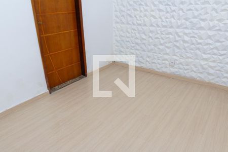 Sala de casa para alugar com 2 quartos, 100m² em Campo Grande, Rio de Janeiro