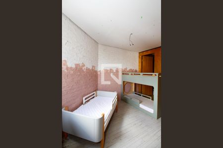 Quarto de apartamento para alugar com 2 quartos, 100m² em Pinheiros, São Paulo