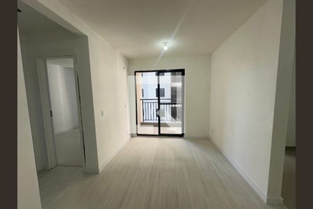 Sala de apartamento para alugar com 2 quartos, 56m² em Jardim Maria Helena, Barueri