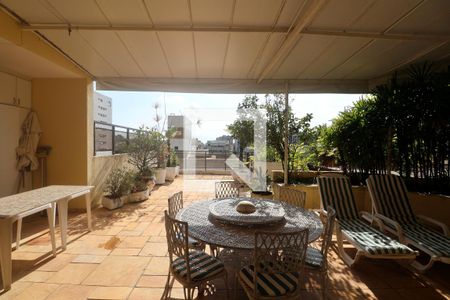 Varanda de apartamento para alugar com 5 quartos, 500m² em Jardim Belmar, Guarujá