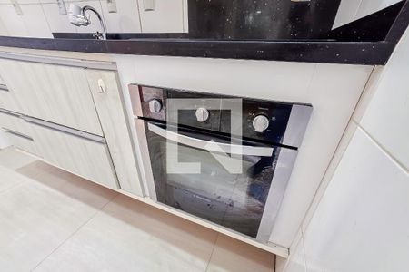 Varanda de apartamento à venda com 2 quartos, 52m² em Vila Príncipe de Gales, Santo André