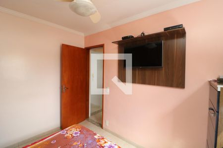 Quarto 2 de apartamento para alugar com 2 quartos, 40m² em Vila Ema, São Paulo