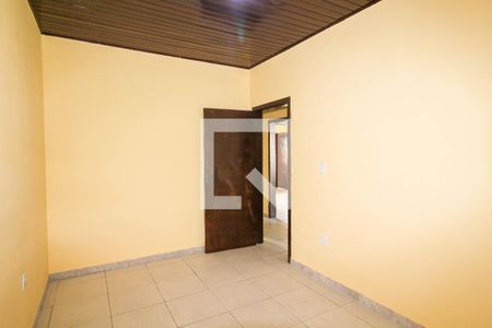 Quarto 2 de casa para alugar com 2 quartos, 100m² em Mathias Velho, Canoas