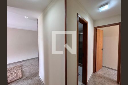 Corredor de apartamento para alugar com 3 quartos, 100m² em Recreio dos Bandeirantes, Rio de Janeiro