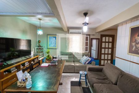 Casa à venda com 3 quartos, 130m² em Partenon, Porto Alegre