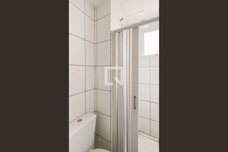 Banheiro  de kitnet/studio para alugar com 1 quarto, 25m² em Vila Ré, São Paulo