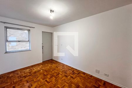 Sala de apartamento para alugar com 2 quartos, 51700m² em Paraíso, São Paulo