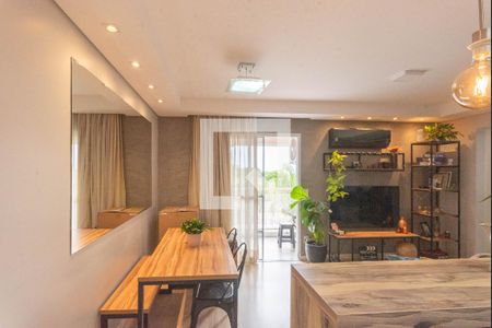 Sala de apartamento para alugar com 2 quartos, 70m² em Jardim São Vicente, Campinas