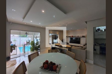 Casa de Condomínio para alugar com 3 quartos, 160m² em Anil, Rio de Janeiro