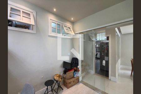 Casa de Condomínio para alugar com 3 quartos, 160m² em Anil, Rio de Janeiro